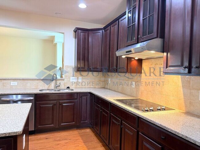Building Photo - Beautiful 4-Bedroom Home Screened Porch & Bonus Room – Minutes from RTP, Shopping & Dining , Comm...