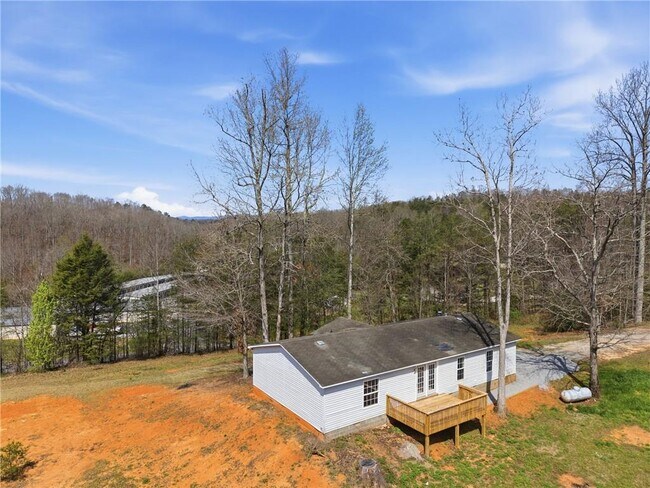 Building Photo - 5320 Long Branch Rd