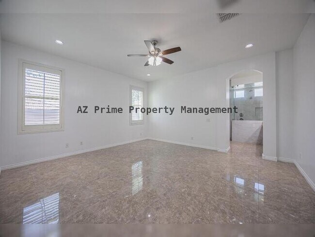 Building Photo - 224 E Mead Dr
