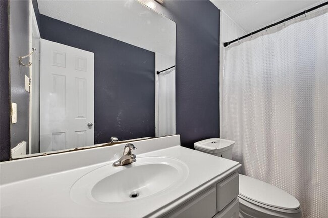 Building Photo - 5411 Losoya Ct