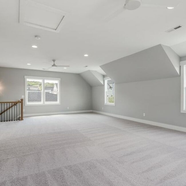 Building Photo - Luxury home in Southbrooke community in Franklin, TN