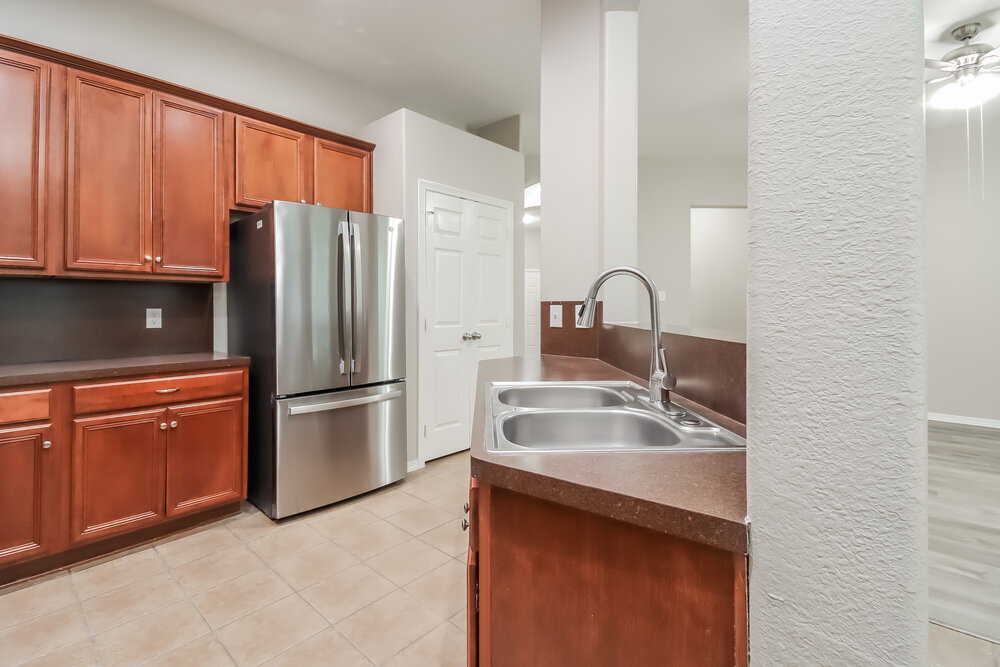 Building Photo - 2309 Highland Crossing Dr
