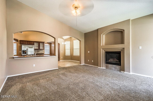 Building Photo - 12720 Cozy Prairie Ct