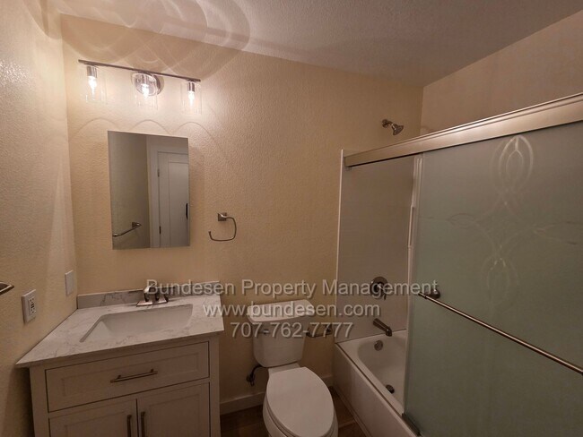 Building Photo - 8023 Washington Ave