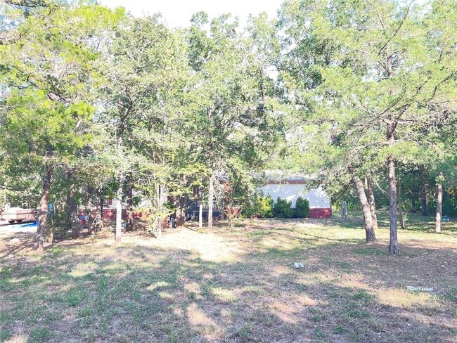 Building Photo - 109 High View Ranch Dr