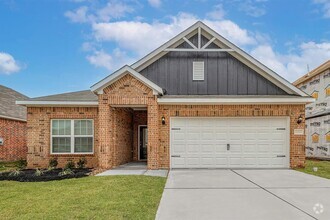 Building Photo - 417 Polly Grv Dr