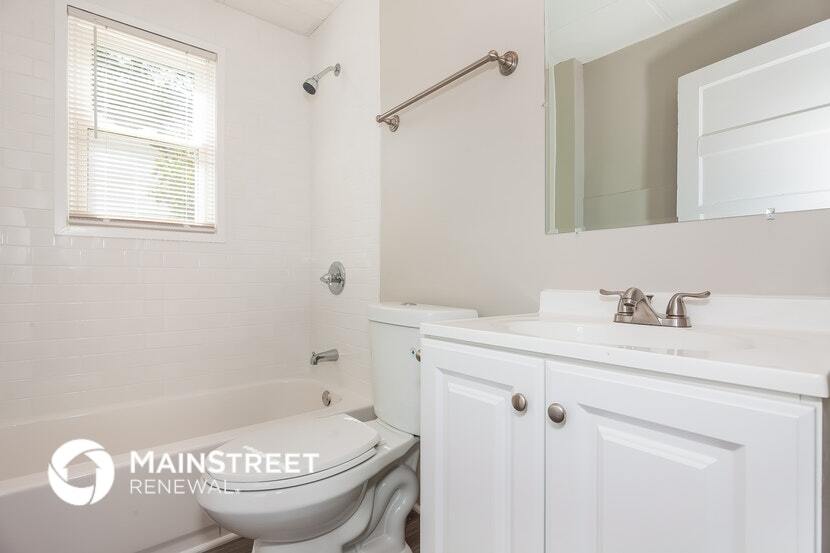 Building Photo - 2208 Camp Greene St