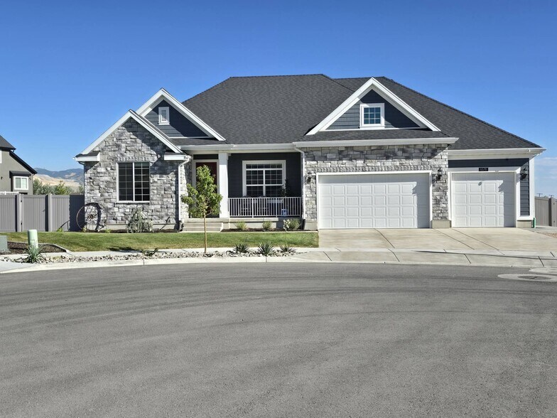 Primary Photo - 6578 W Valynn Dr