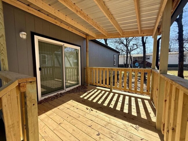 Building Photo - 1741 Bonnie Ct