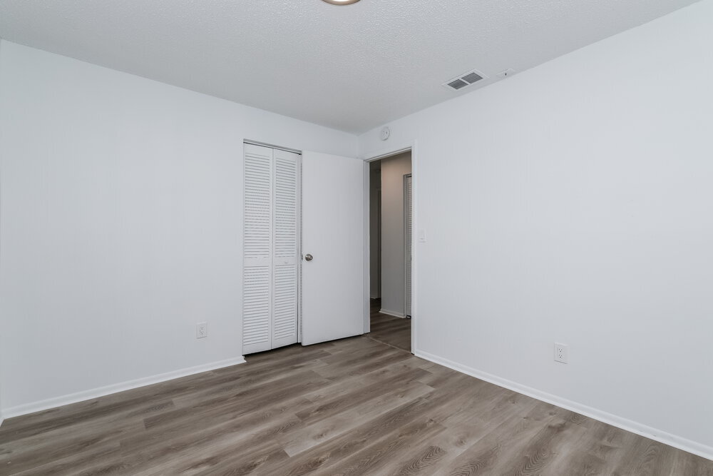 Building Photo - 714 Crimson King Trce