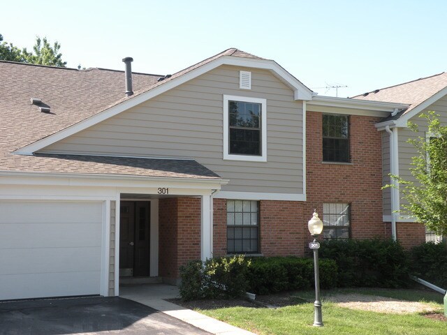 Building Photo - 301 Pembridge Ln