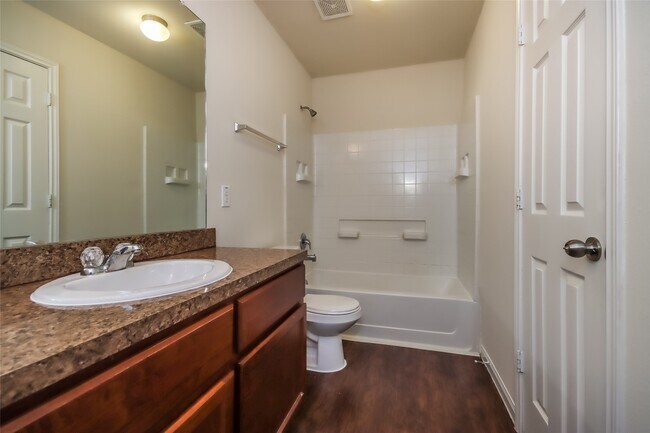 Building Photo - 13103 Aiden Cir