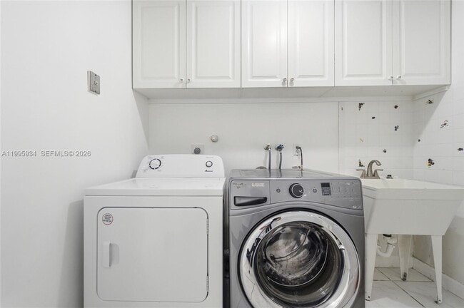 Building Photo - 676 NW 107th Ln