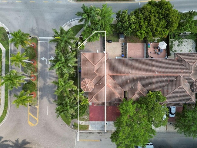 Building Photo - 5001 SW 140th Terrace