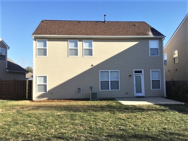Building Photo - 2021 Moss Creek Dr