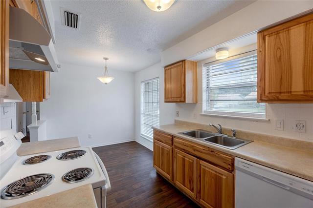 Building Photo - 1725 Indian School Rd