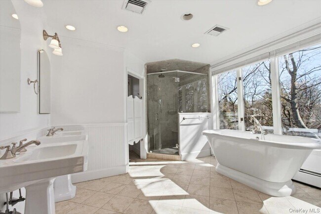 Building Photo - 27 Harbor Terrace Dr