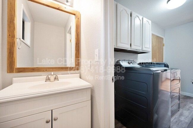 Building Photo - 11966 N Brighton Ct