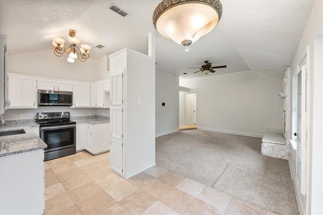 Building Photo - 931 Fiero Dr
