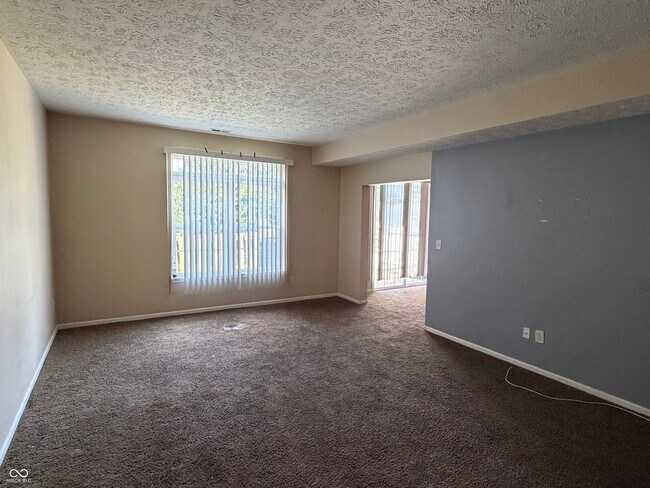Building Photo - 2424 Boyer Ln