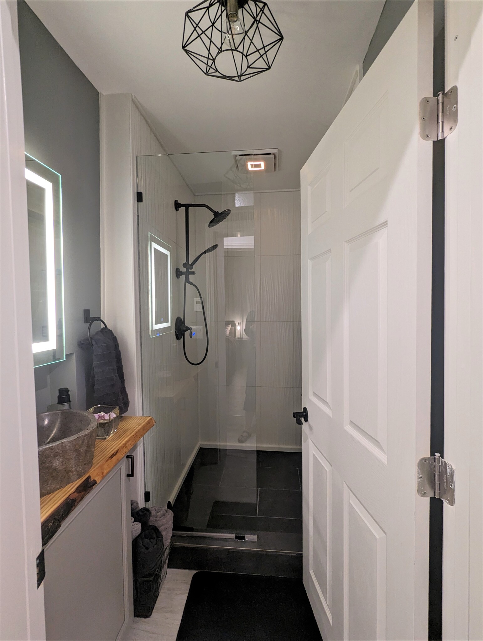 Shared Shower - 232 Broadway