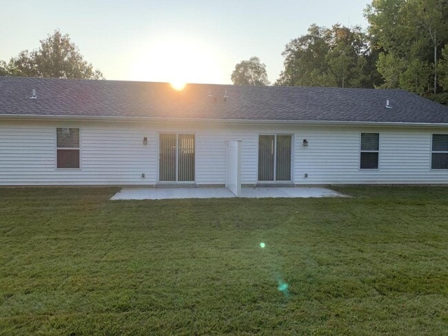 Building Photo - 911 Boulder Creek Estates