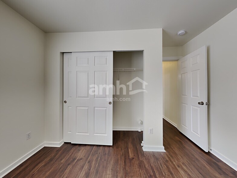Building Photo - 17917 13th Avenue Ct E