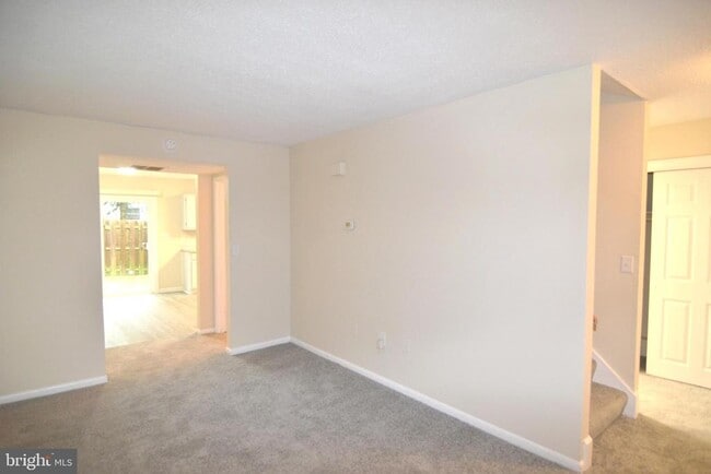 Building Photo - 21632 Shangri-La Wy