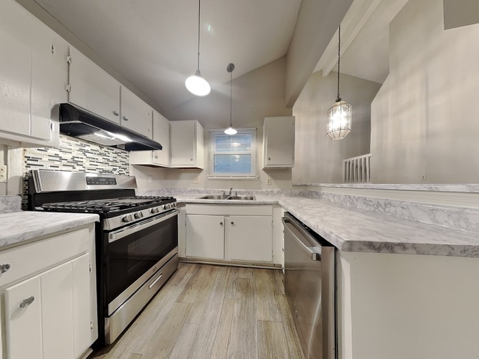 Building Photo - 6305 Beaver Creek Trail