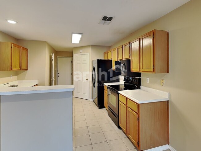 Building Photo - 9446 Swans Crossing