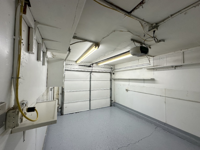 Building Photo - 508 Kenyon Ave