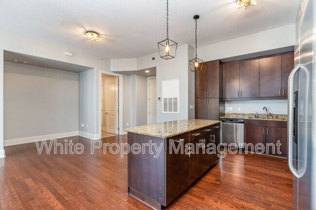 Building Photo - 4625 Piedmont Row Dr