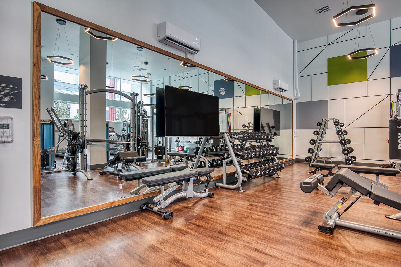 Building Photo - 120 Broadway-SI FL2-ID539