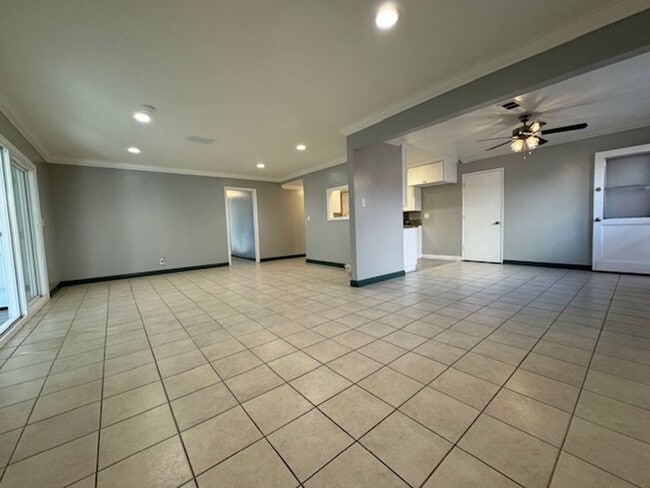 Building Photo - Remodeled Home in Santa Ana