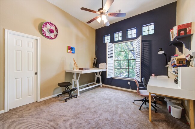 Building Photo - 62 W Mirror Ridge Cir