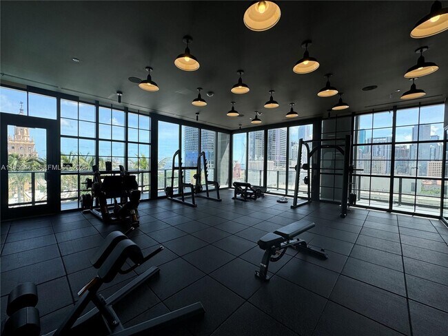 Building Photo - 159 NE 6th St