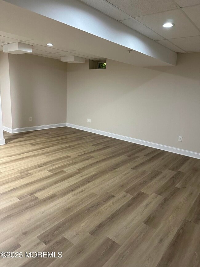 Building Photo - 1006 Abby Rd