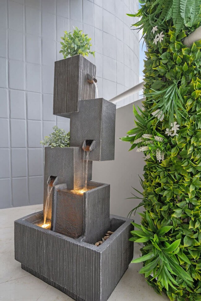 Building Photo - 468 Golden Isles Dr