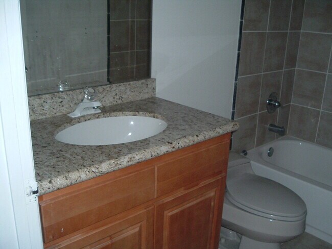 Building Photo - Sugar Pond Manor