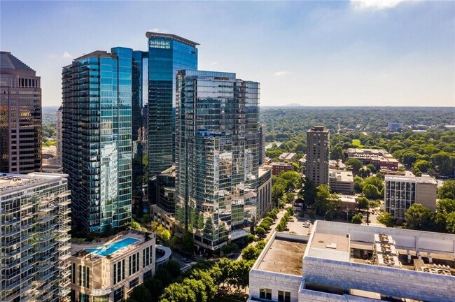 Building Photo - 1065 Peachtree St NE