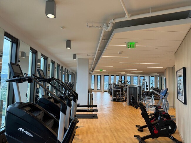 Building Photo - Aalii Studio unit