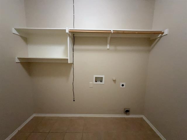 Building Photo - 2333 Cedarwood Dr