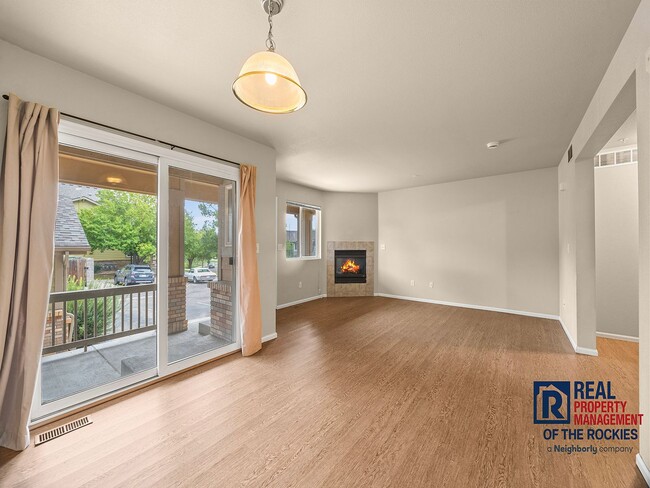 Primary Photo - Amazing 3 bed, 3.5 bath Condo in Rigden Farm!