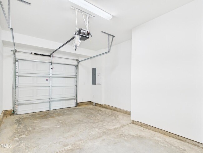 Building Photo - 1259 Shaw View Aly