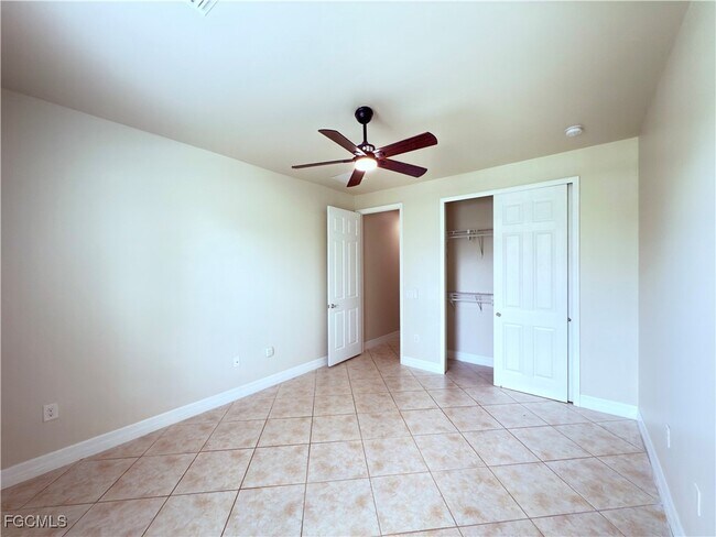 Building Photo - 4954 Iron Horse Way