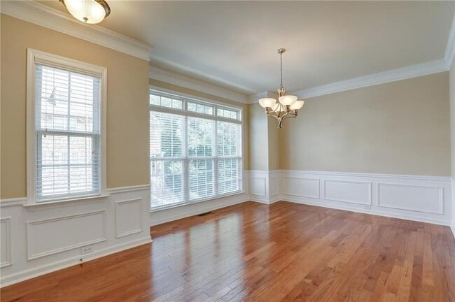 Building Photo - 11030 Brunson Dr