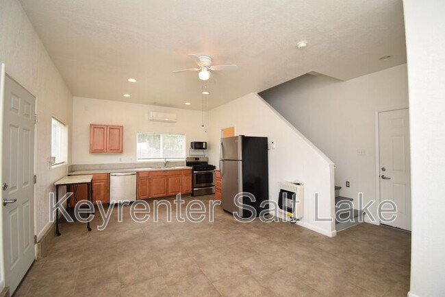 Building Photo - 12898 S 300 E