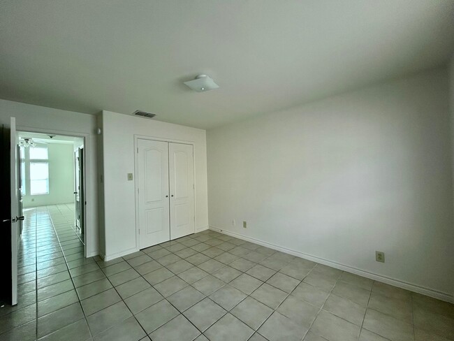 Building Photo - 1752 Tiara Trail