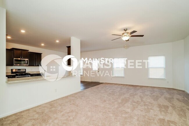 Building Photo - 4 Bedroom Pet-Friendly Home in New Braunfels, TX with Main Street Renewal