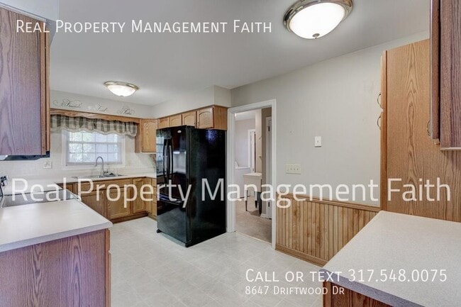 Building Photo - 8647 Driftwood Dr